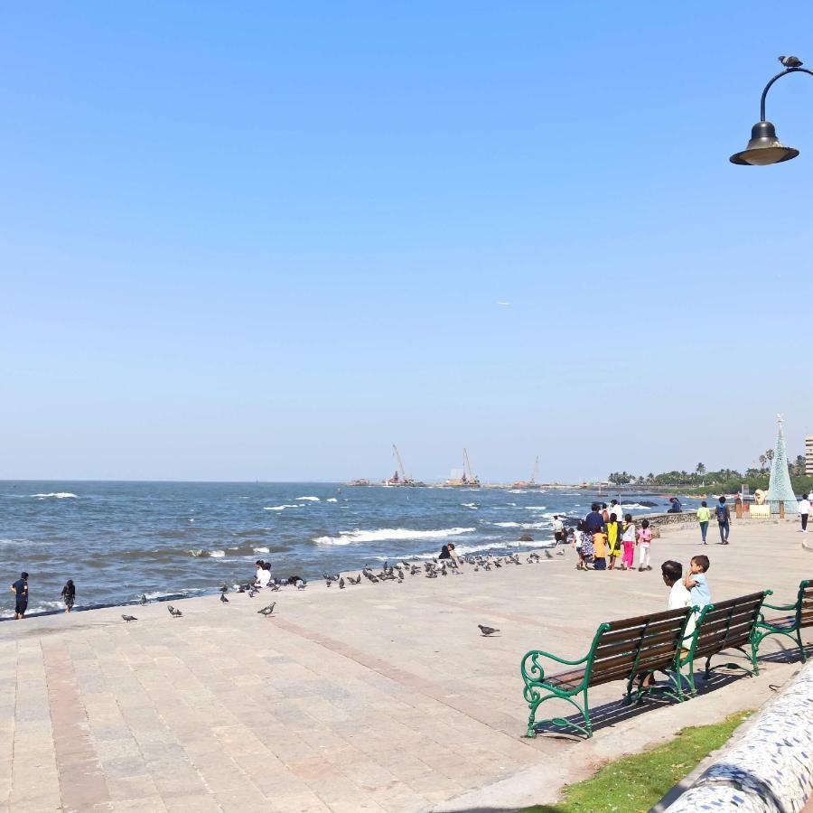 Appartement Cozy Private Ac Studio By The Sea Bandstand Bandra W Mumbai Nr Taj Lands End Extérieur photo