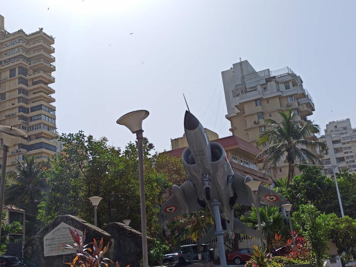 Appartement Cozy Private Ac Studio By The Sea Bandstand Bandra W Mumbai Nr Taj Lands End Extérieur photo