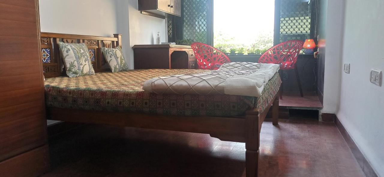 Appartement Cozy Private Ac Studio By The Sea Bandstand Bandra W Mumbai Nr Taj Lands End Extérieur photo