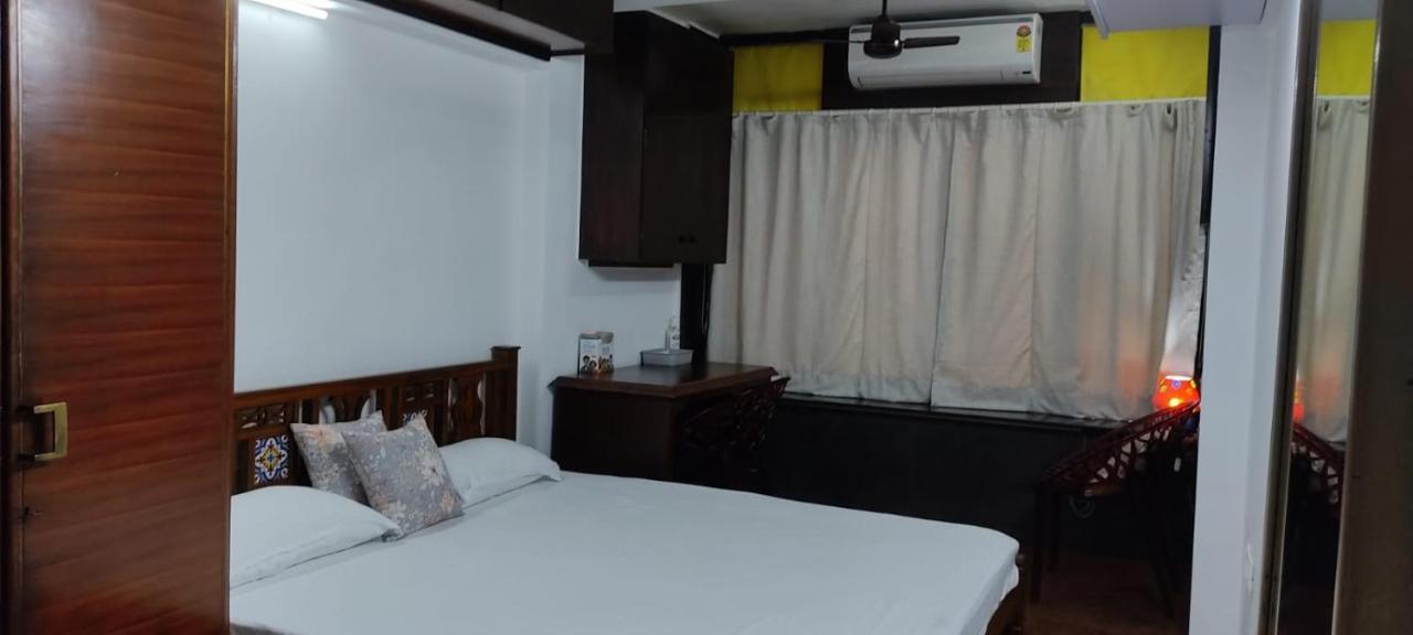 Appartement Cozy Private Ac Studio By The Sea Bandstand Bandra W Mumbai Nr Taj Lands End Extérieur photo