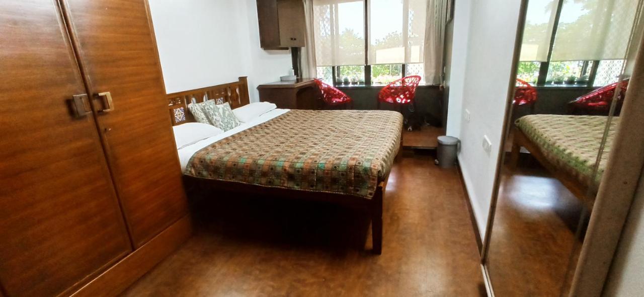 Appartement Cozy Private Ac Studio By The Sea Bandstand Bandra W Mumbai Nr Taj Lands End Extérieur photo